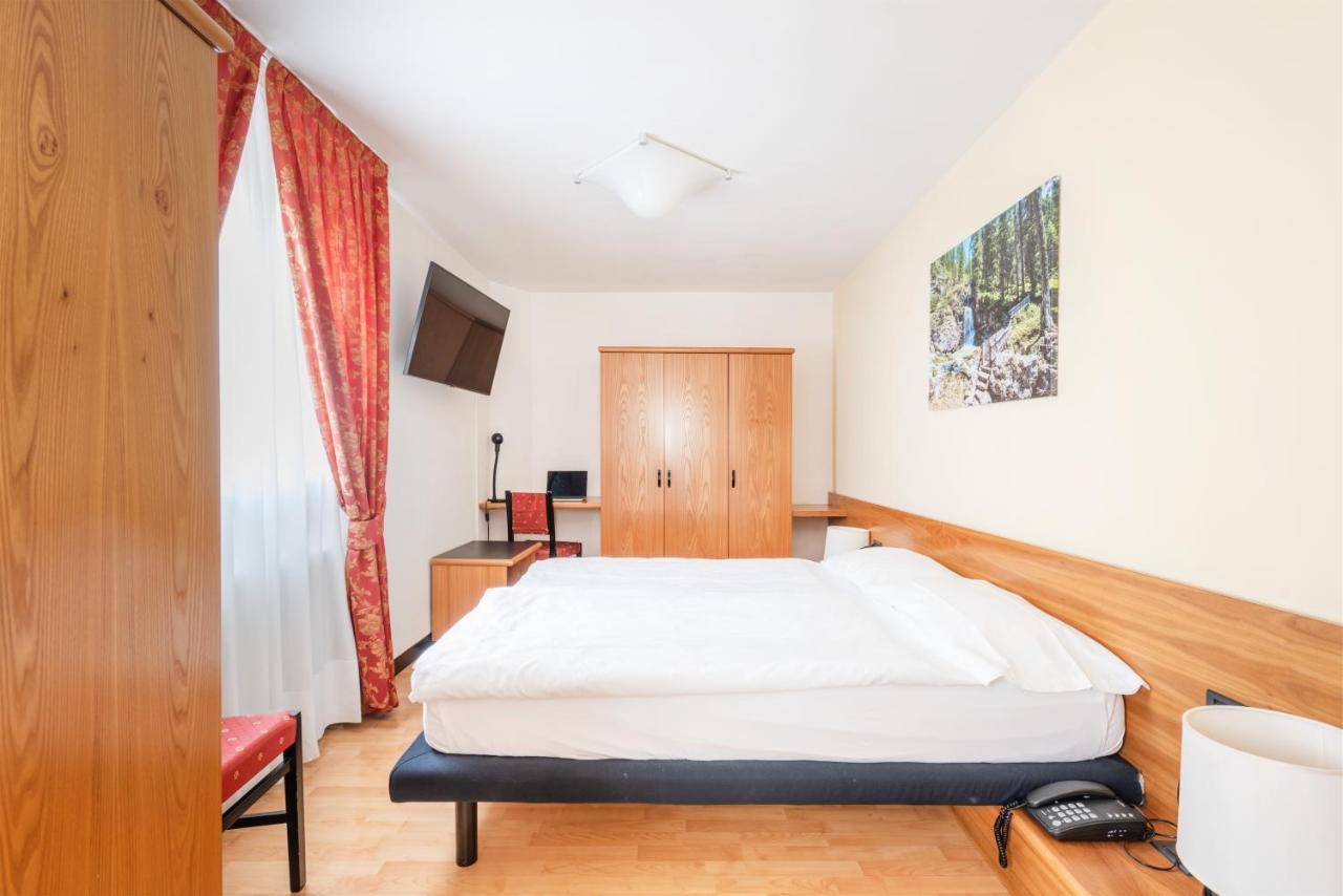 Hotel Alpina Madonna Esterno foto