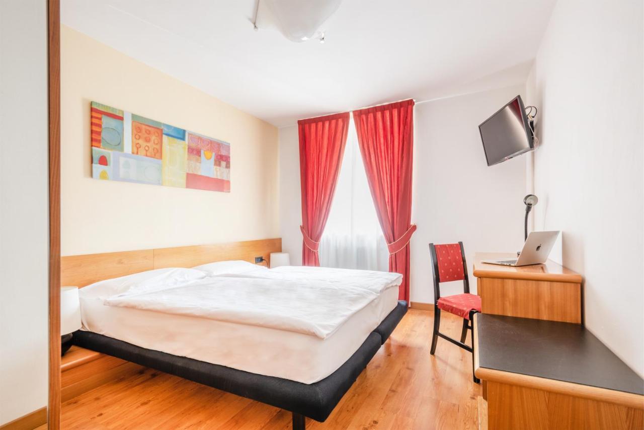 Hotel Alpina Madonna Esterno foto