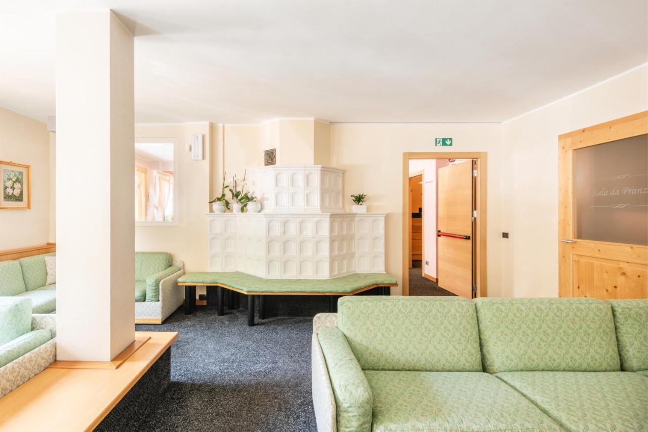 Hotel Alpina Madonna Esterno foto